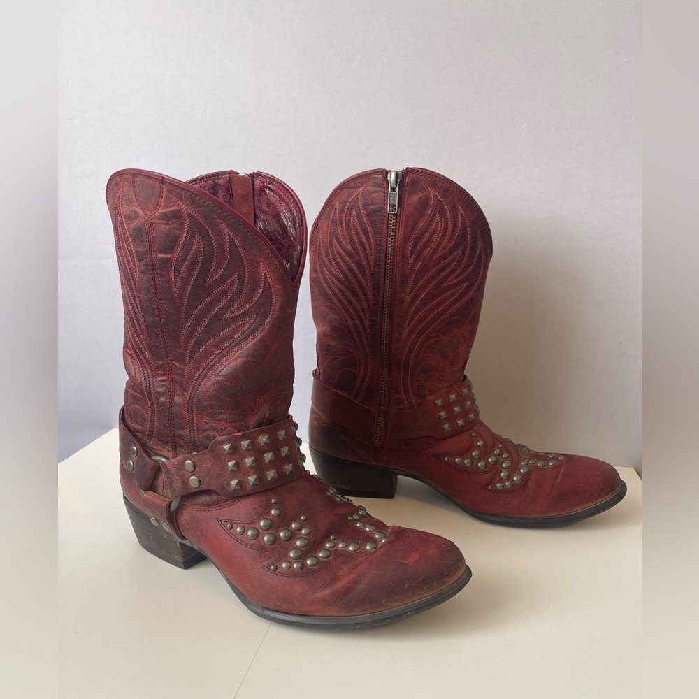 Ariat Maroon Red Harness Studded Cowboy Boots 8B Women’s
